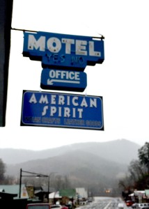 American Spirit Motel sign
